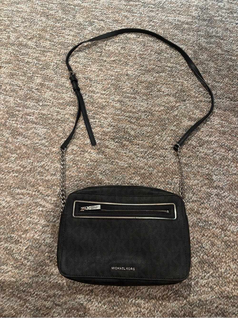 MICHAEL KORS Black Crossbody with Chain-Trim Strap